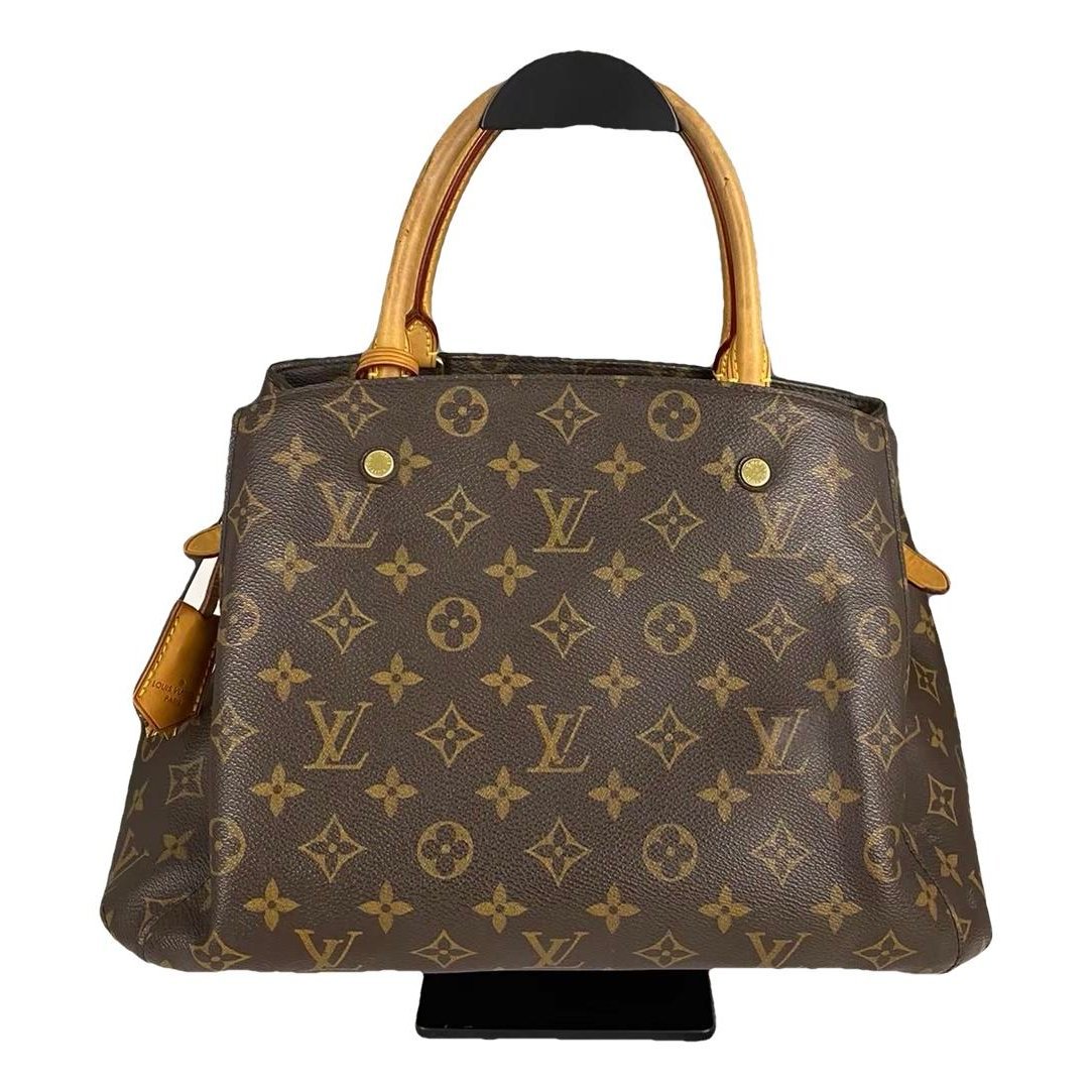 Montaigne leather handbag