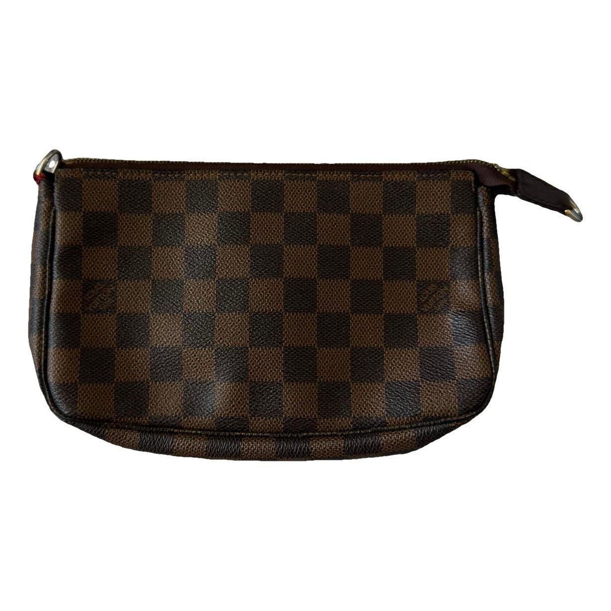 Leather clutch bag