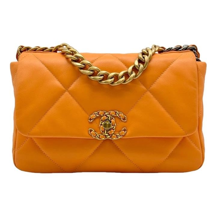 Chanel 19 leather crossbody bag
