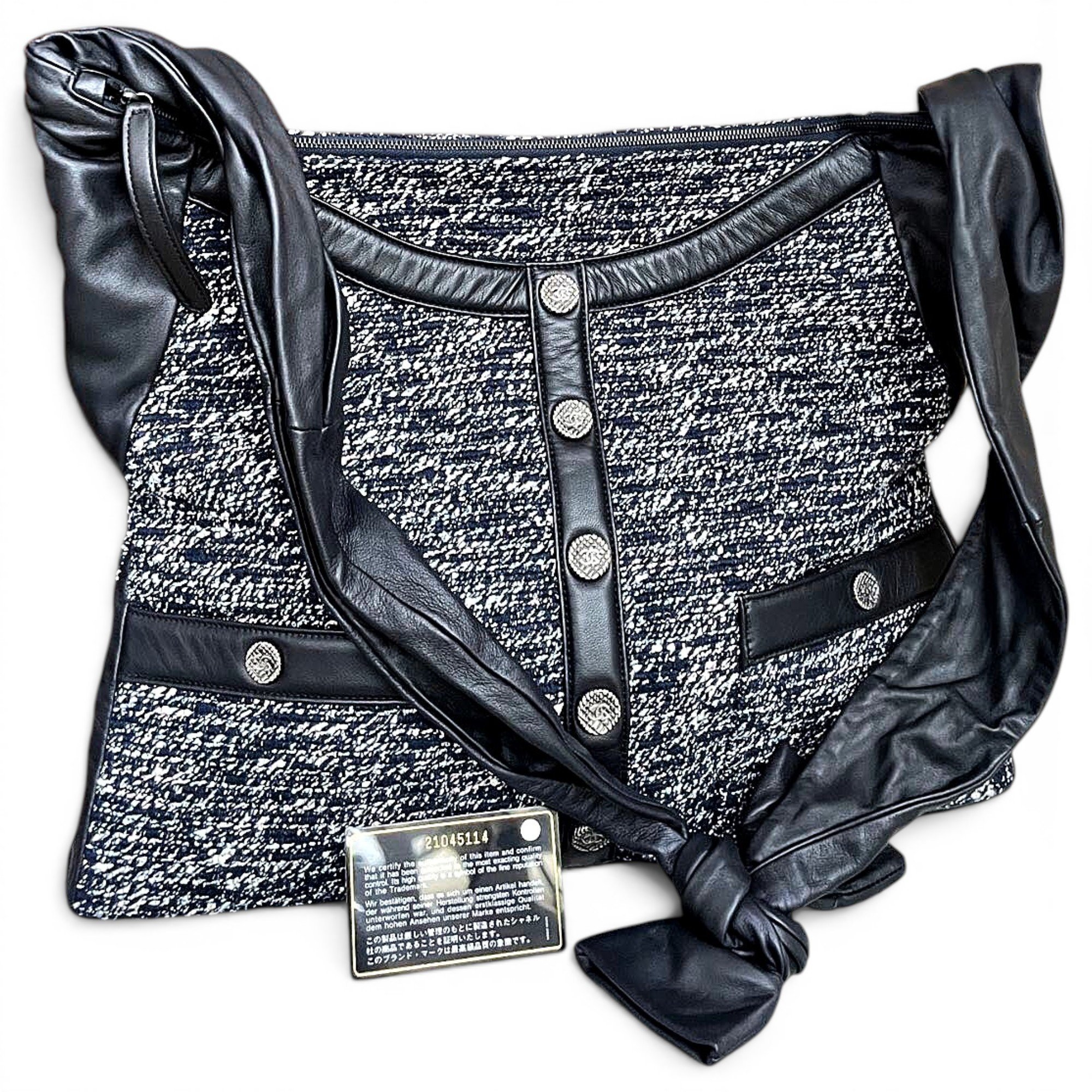 Leather handbag