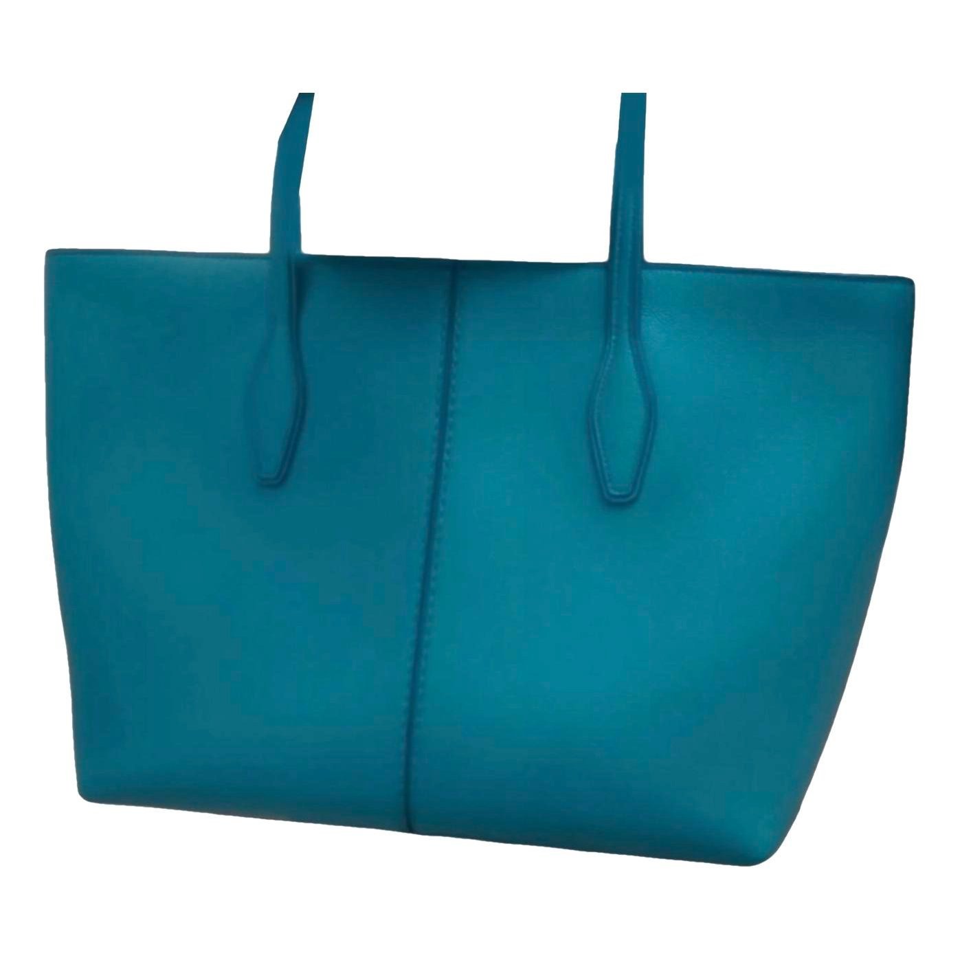 Leather tote