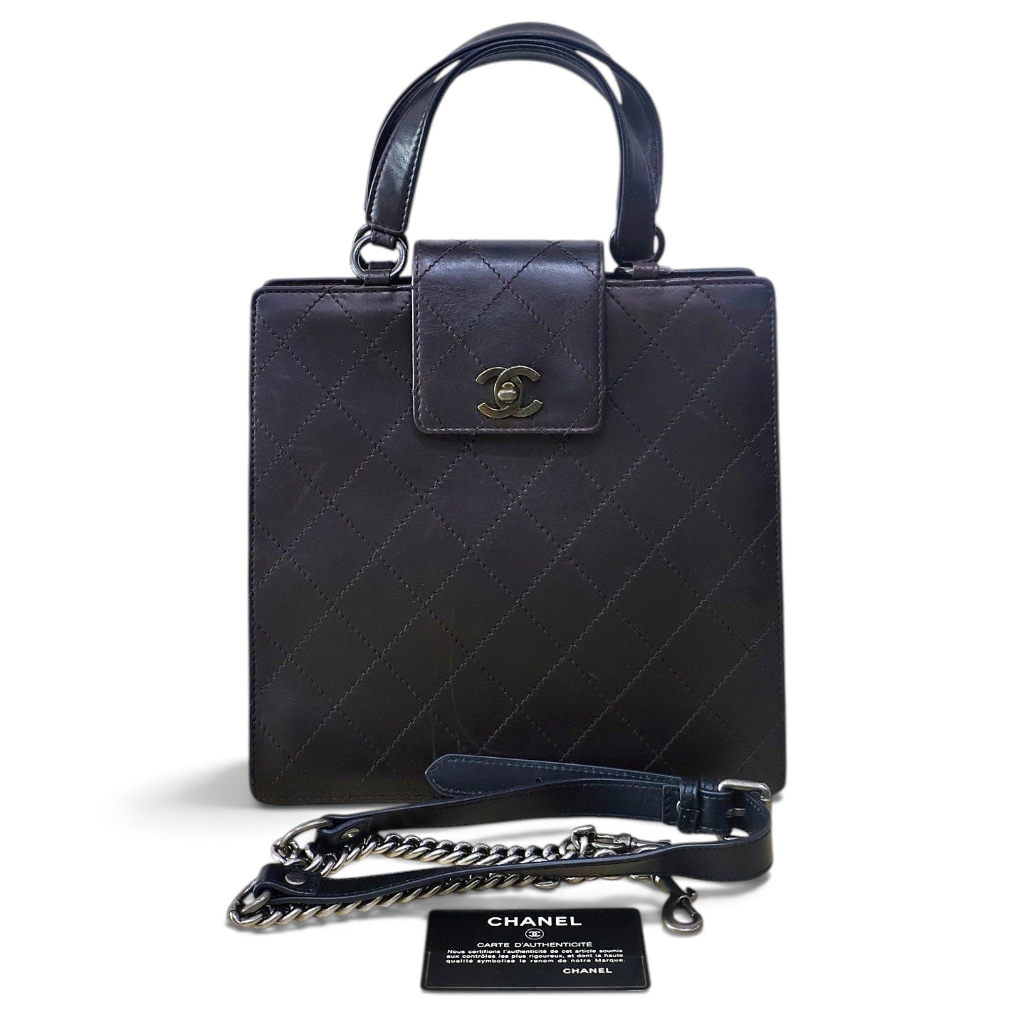 Leather handbag