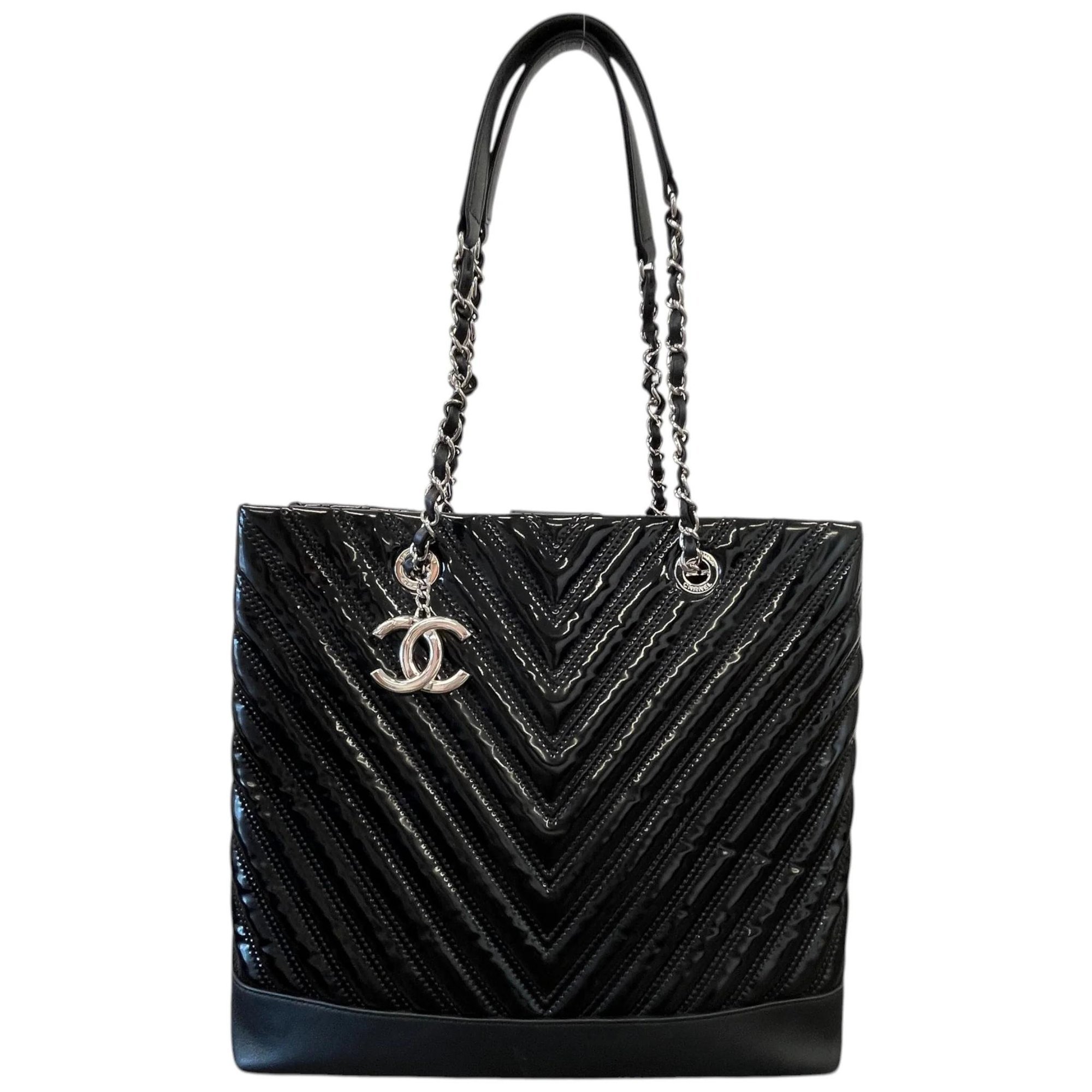 Patent leather handbag