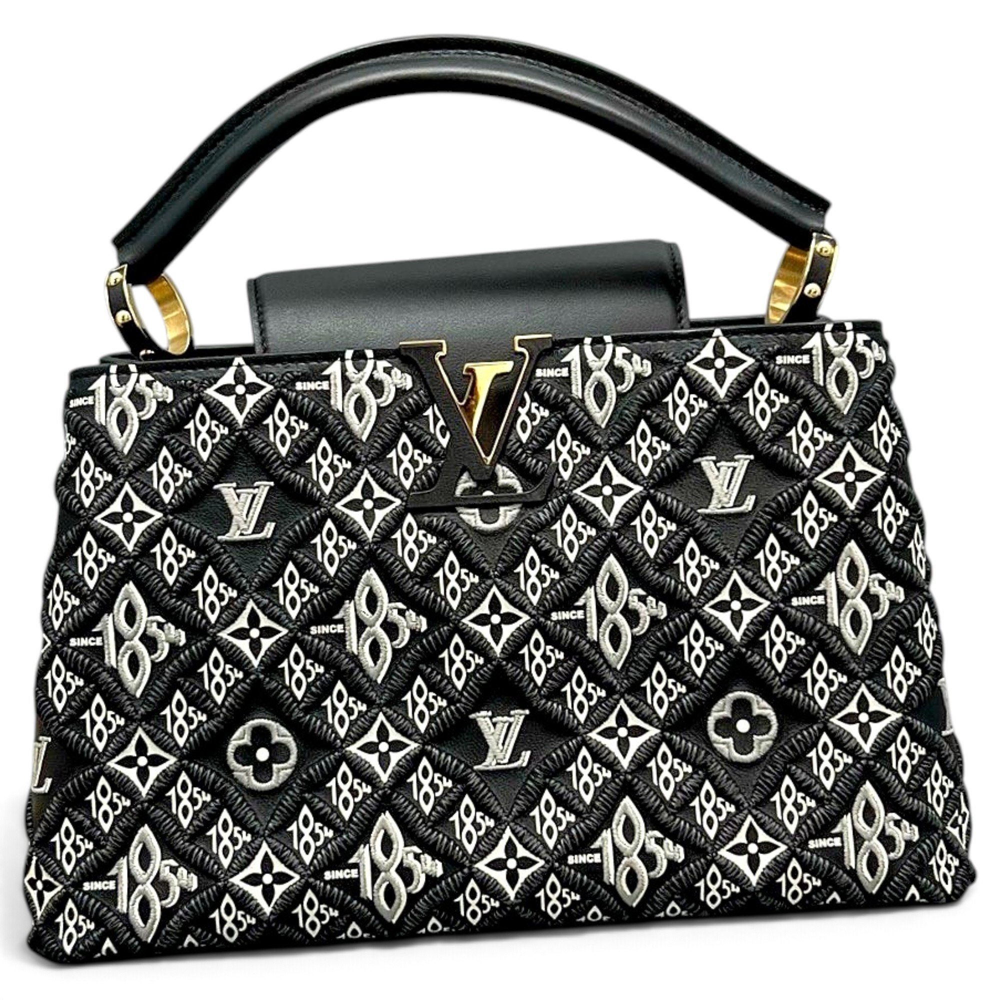 Capucines leather handbag