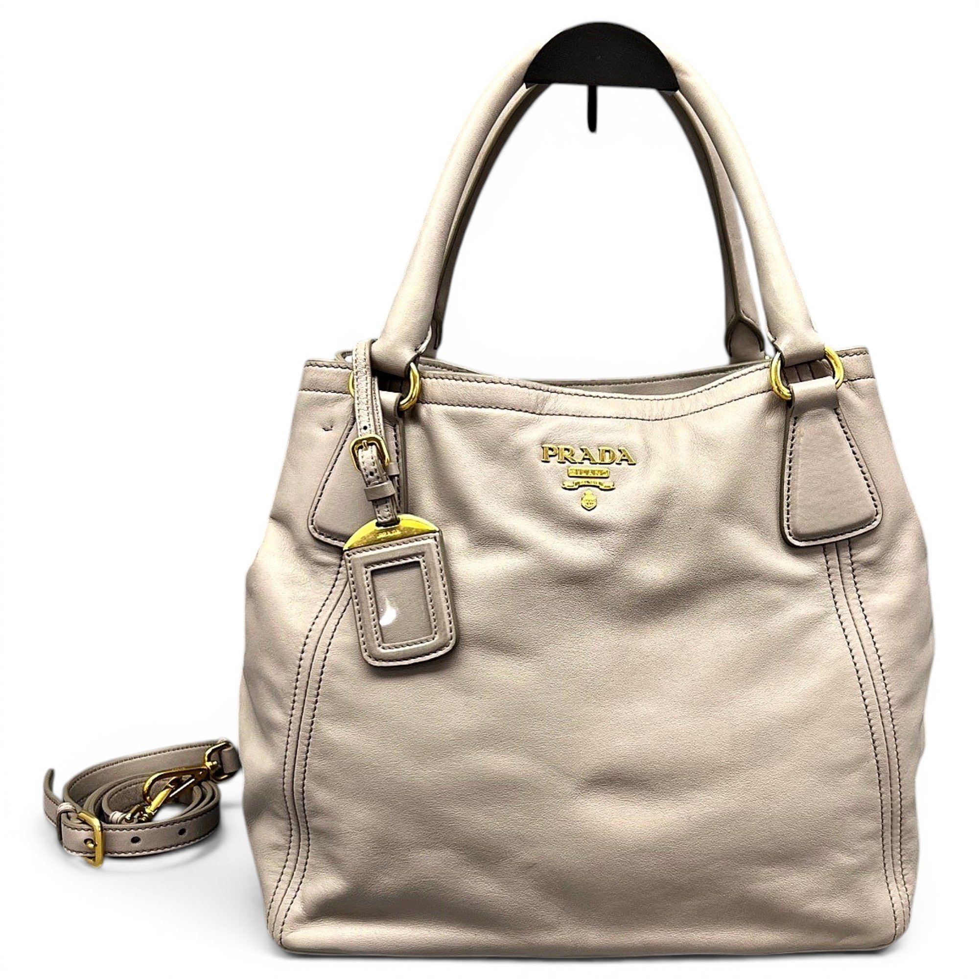 Leather handbag
