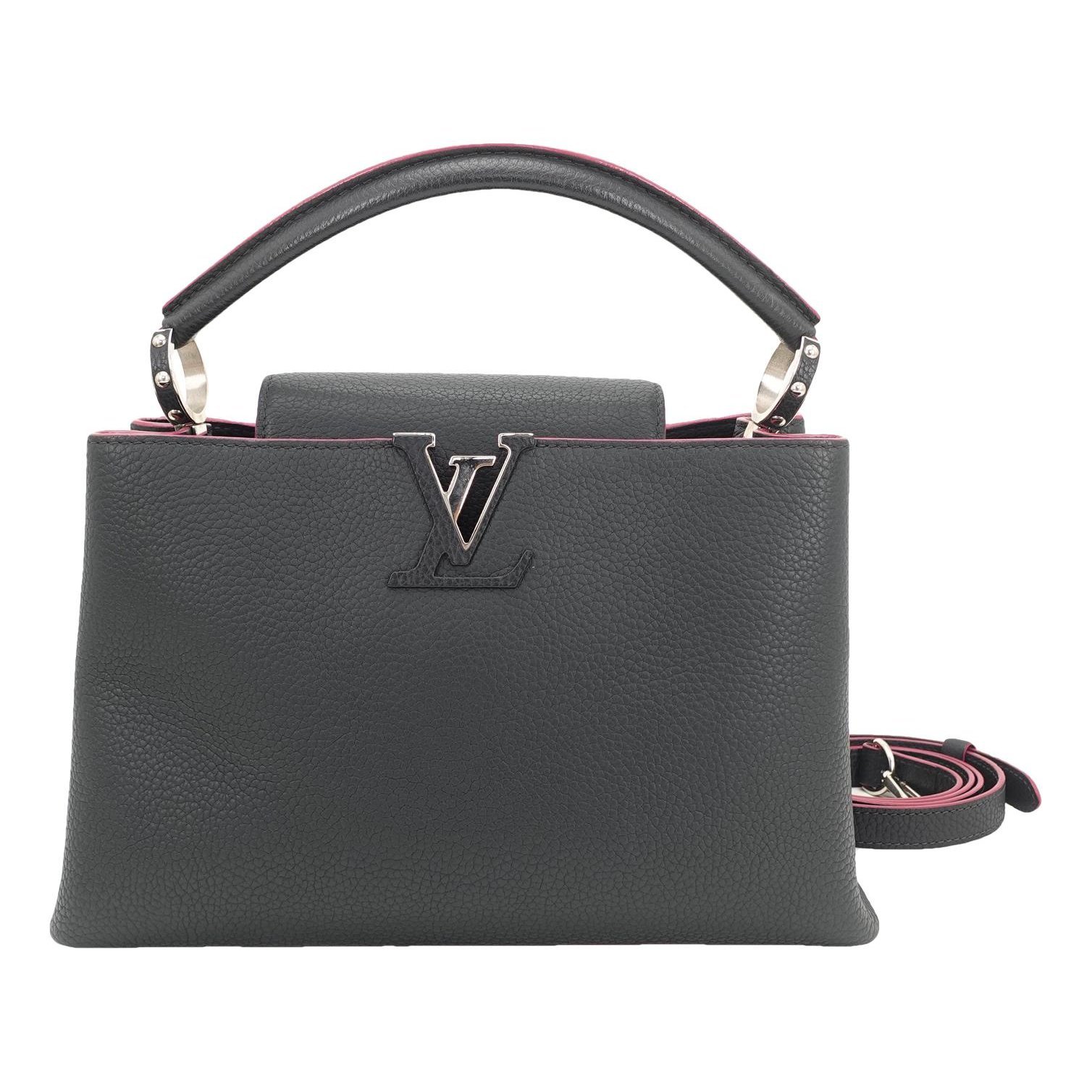 Capucines leather handbag