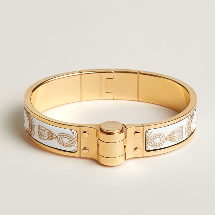 Orfèvre Jaune or Blanc Grand Apparat Hinged Bracelet