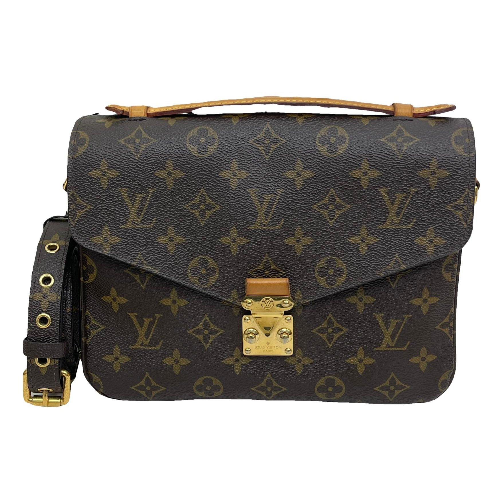 Metis leather crossbody bag