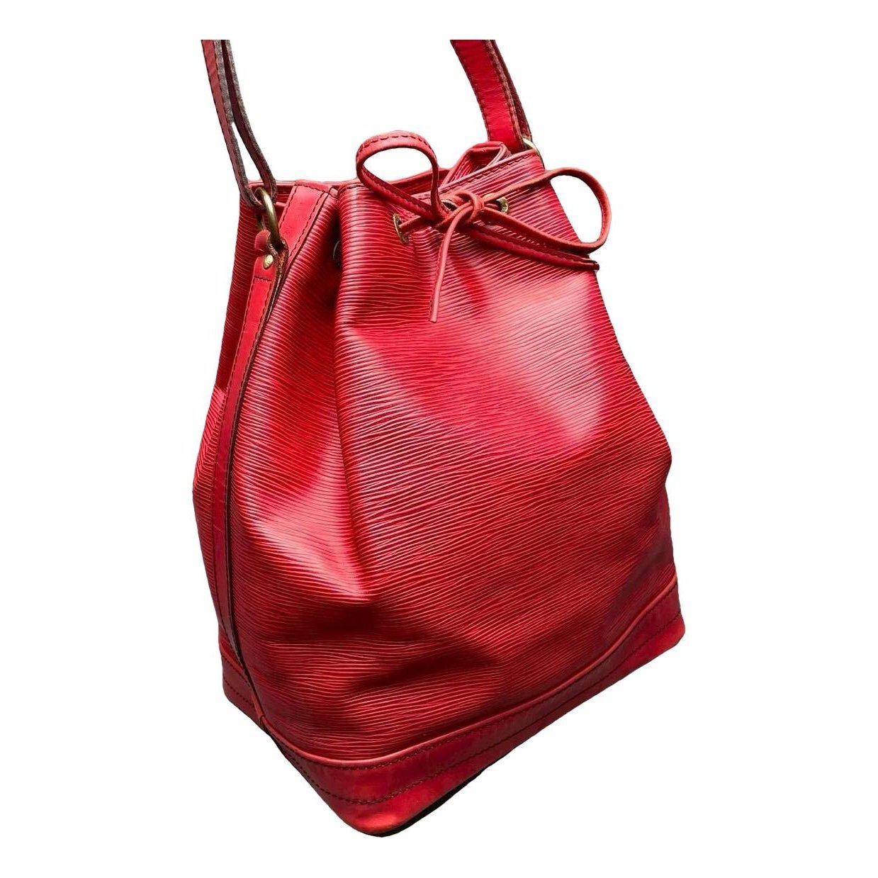 Noé leather handbag