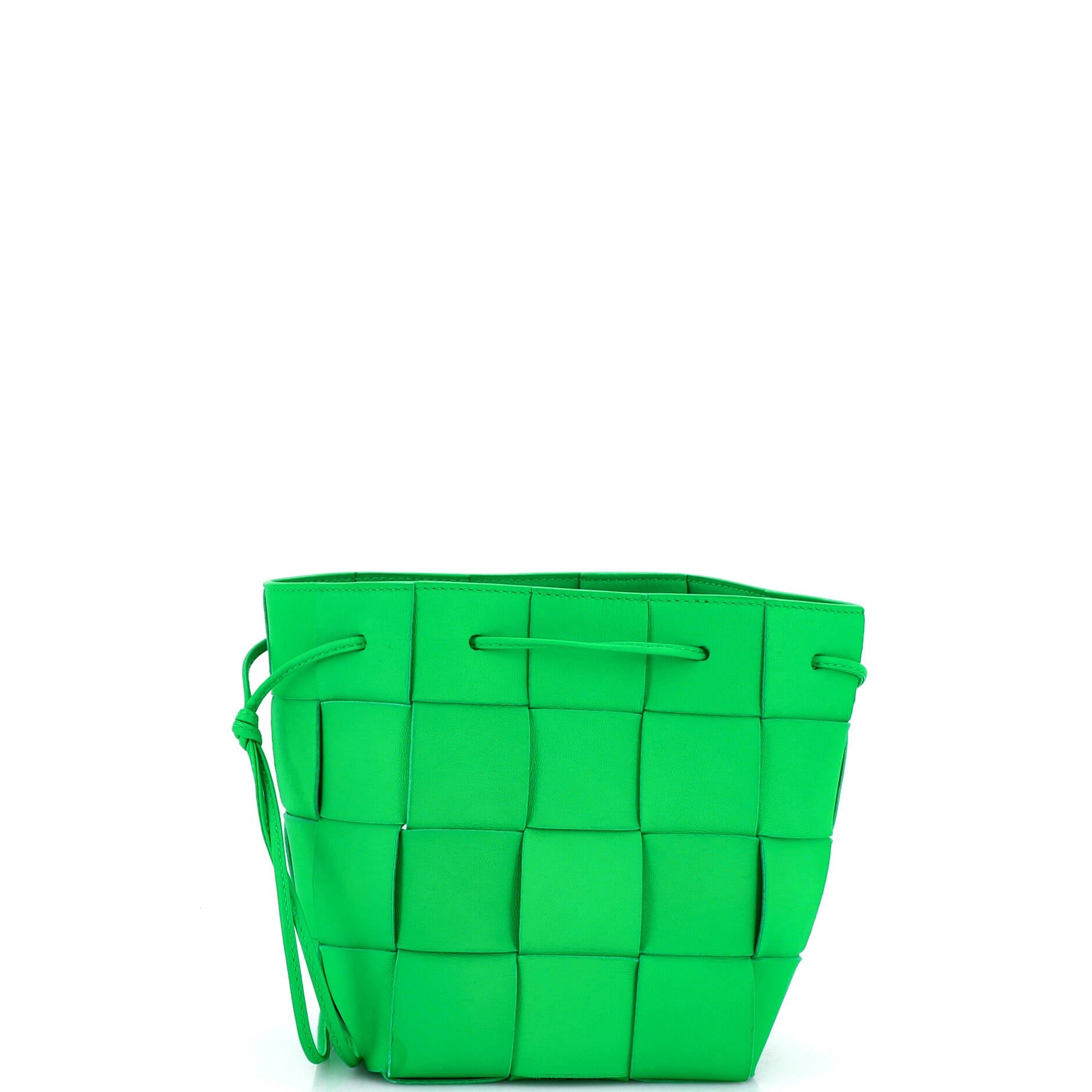Cassette Bucket Bag Maxi Intrecciato Leather Small