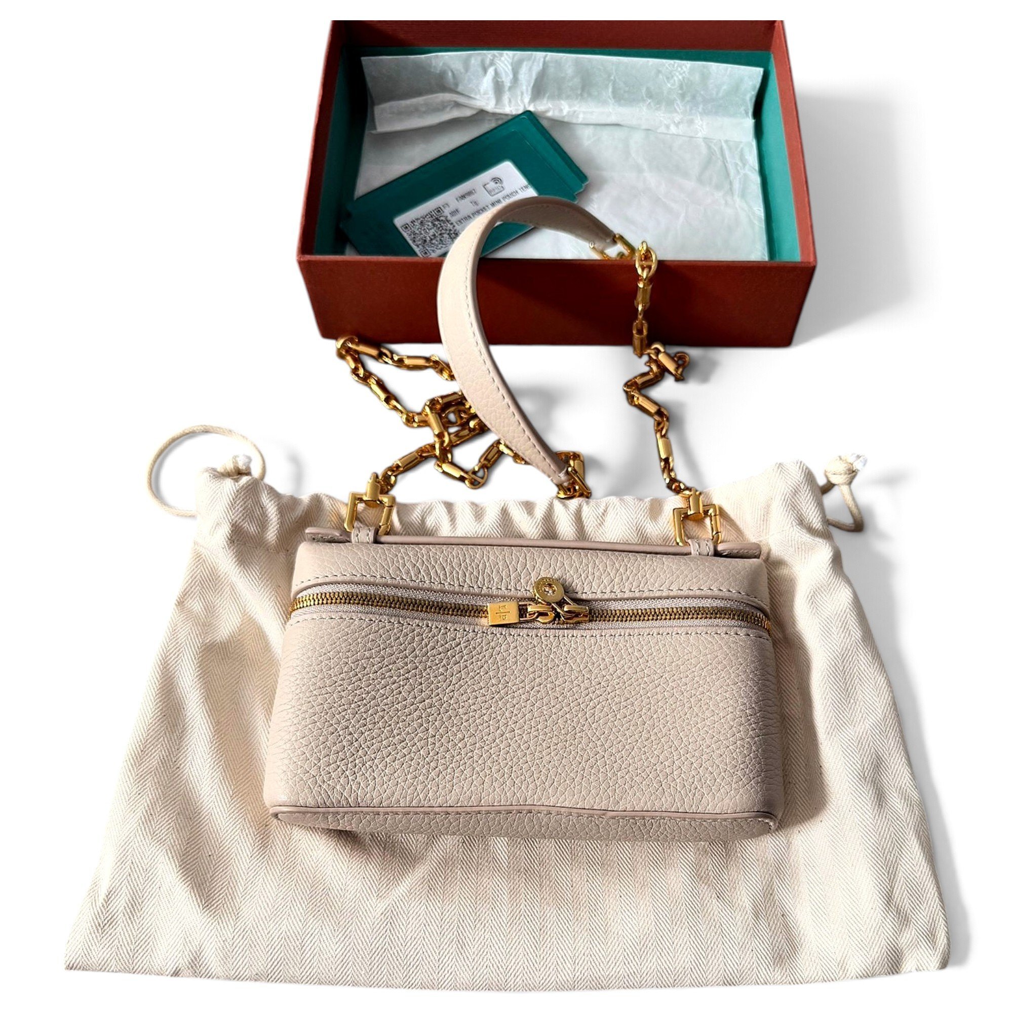 Extra Pocket leather handbag