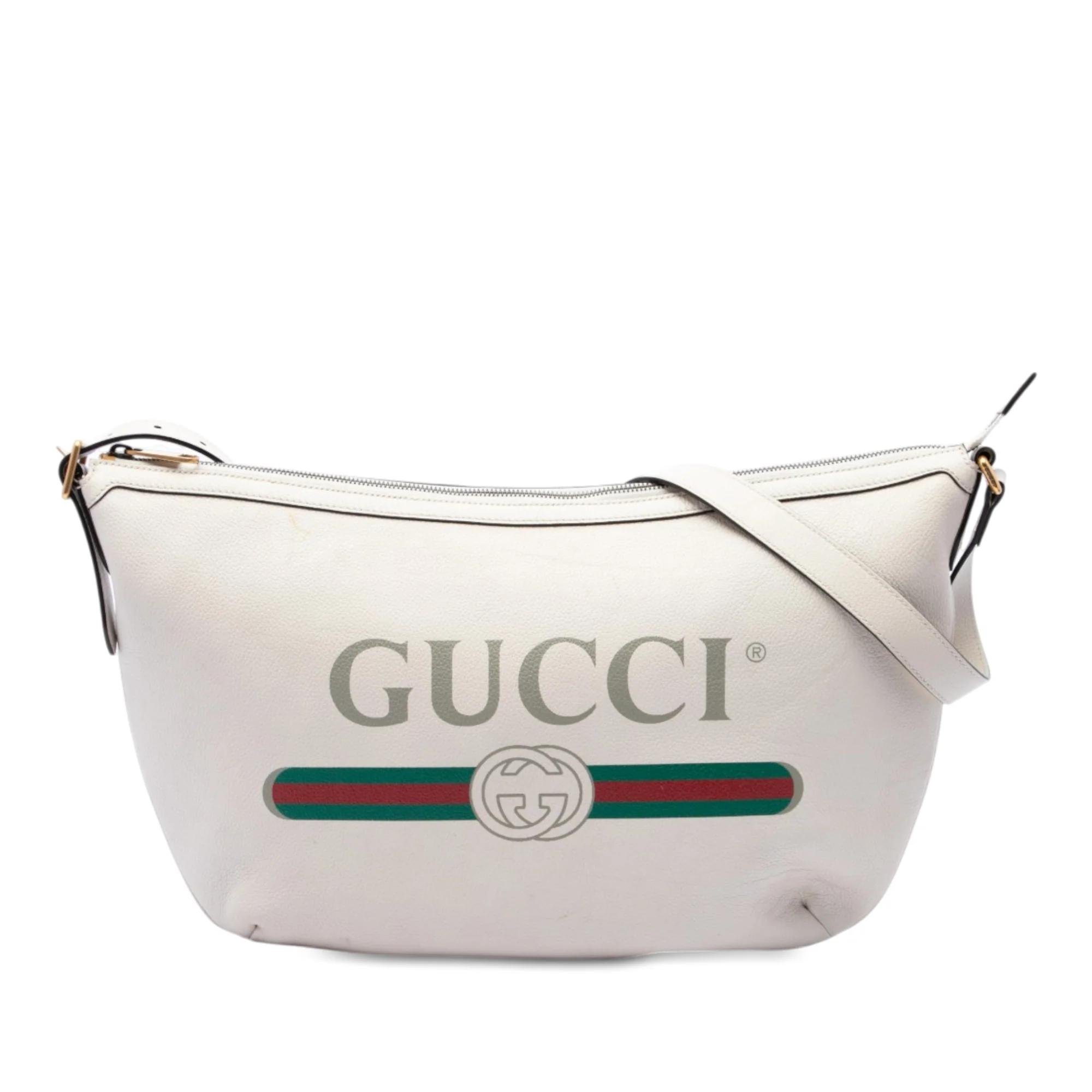Gucci B leather handbag