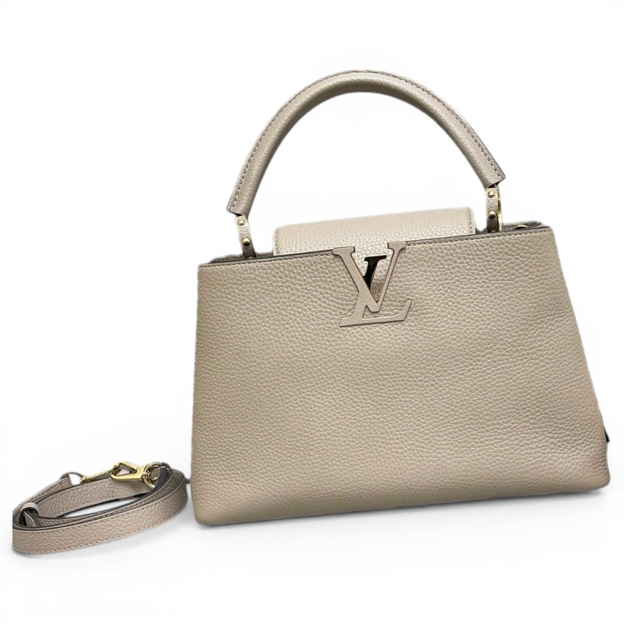 Capucines leather handbag