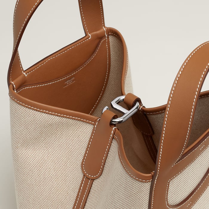 Hermès In-the-loop 23 Bag