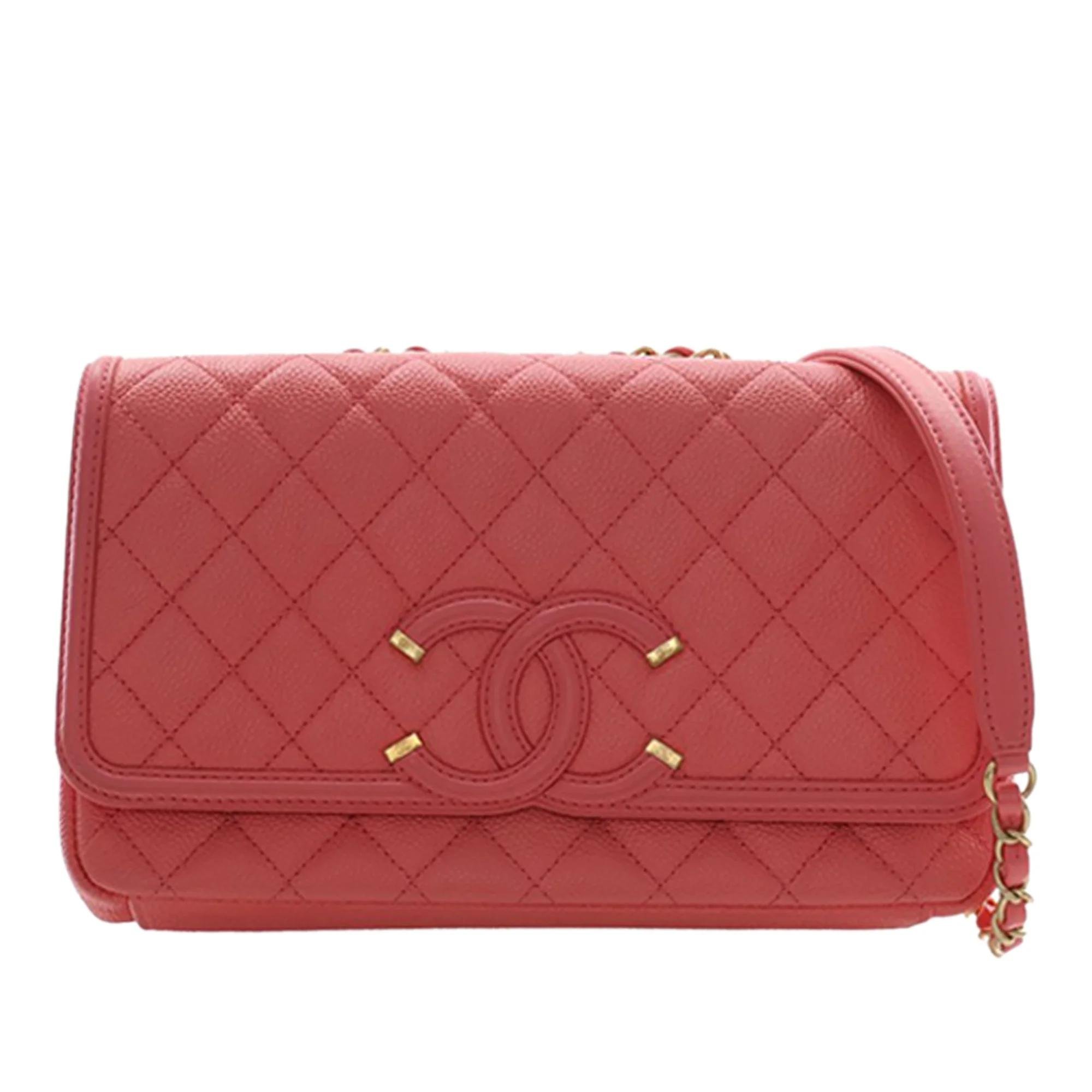CC Filigree leather crossbody bag