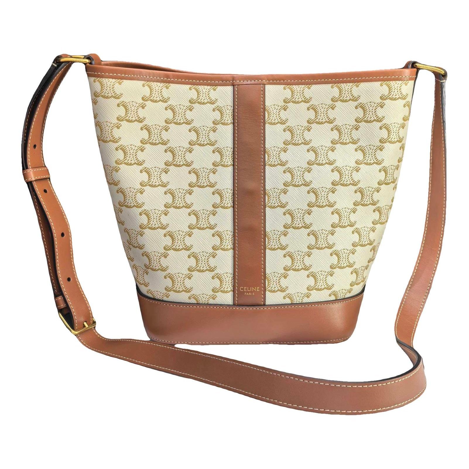 SAC SEAU leather handbag