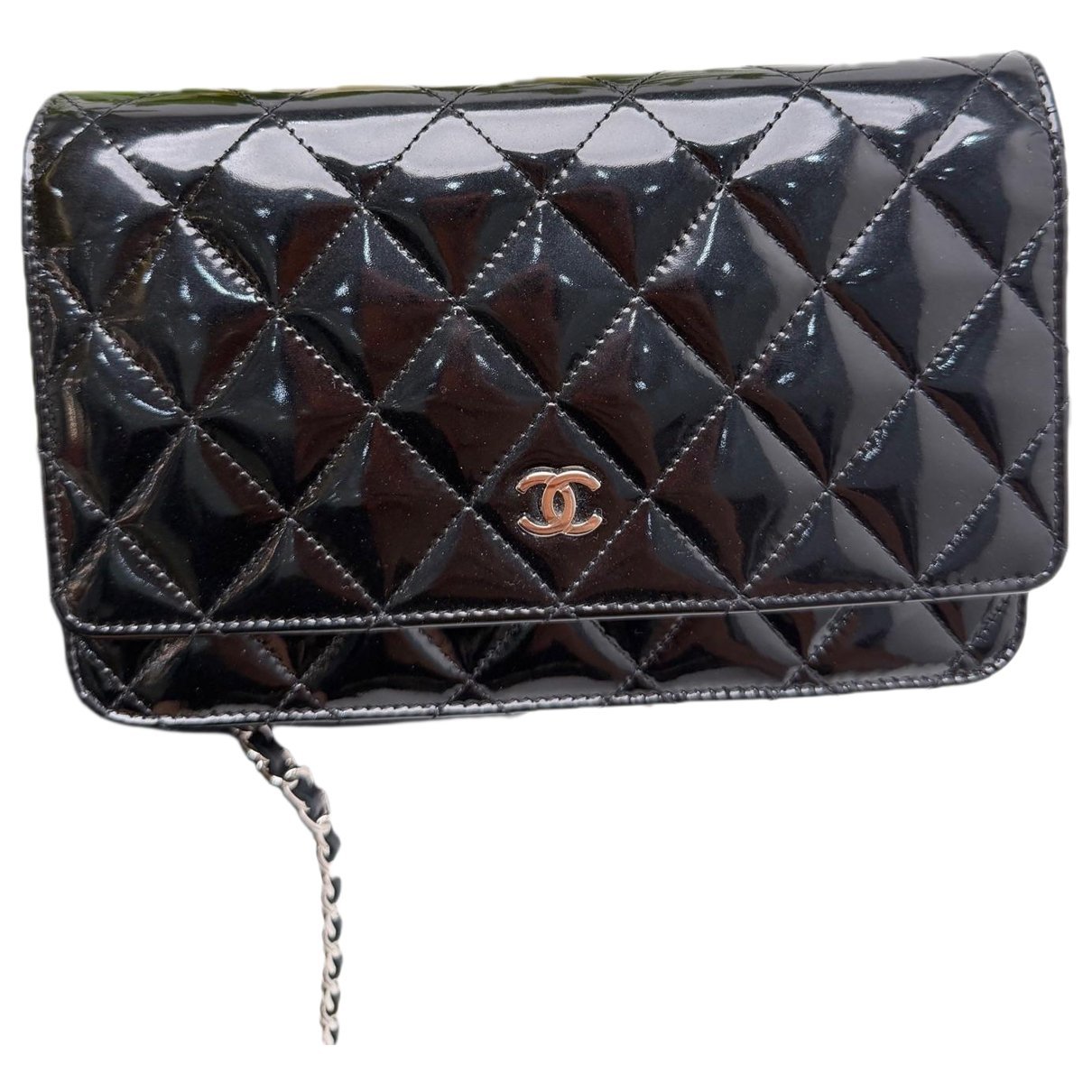 Wallet On Chain Timeless/Classique patent leather handbag