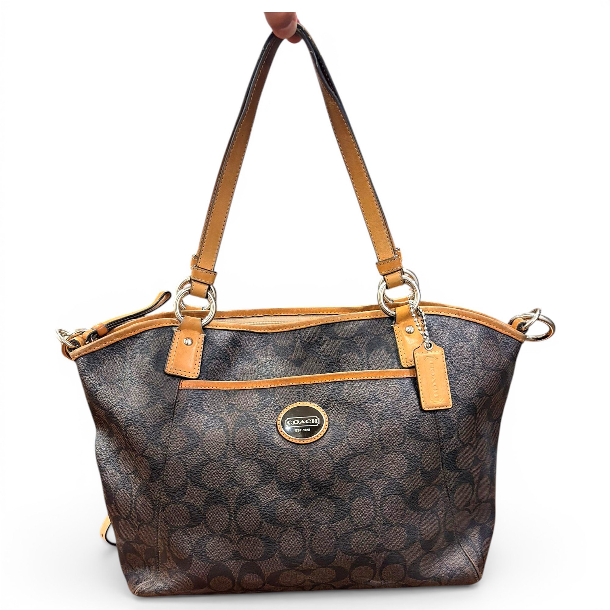 CITY ZIP TOTE patent leather handbag