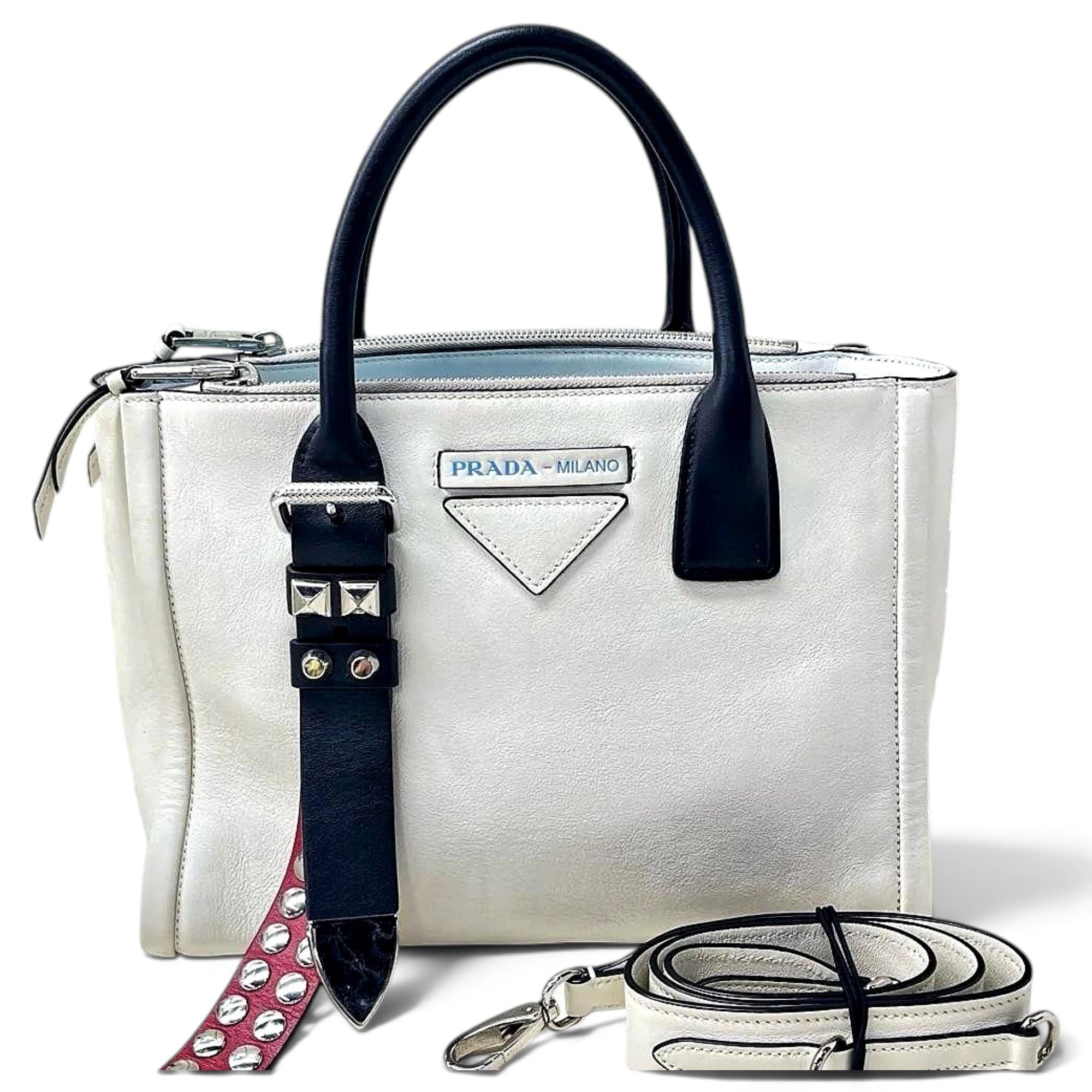 Leather handbag