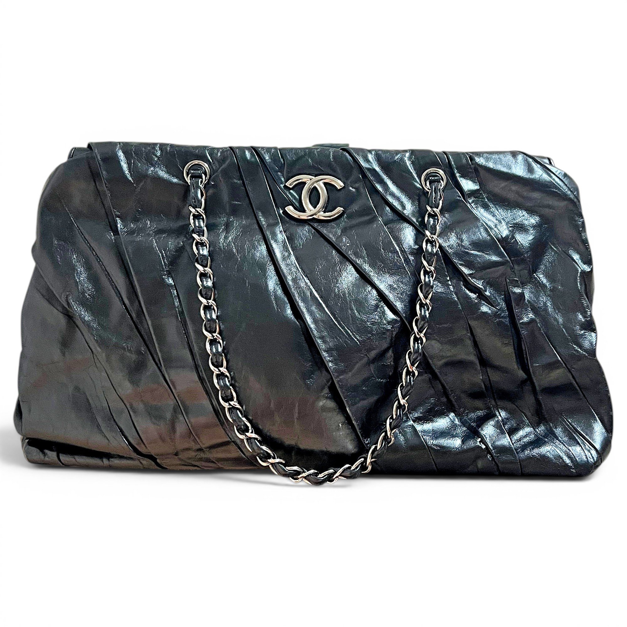 Classic CC Shopping leather tote