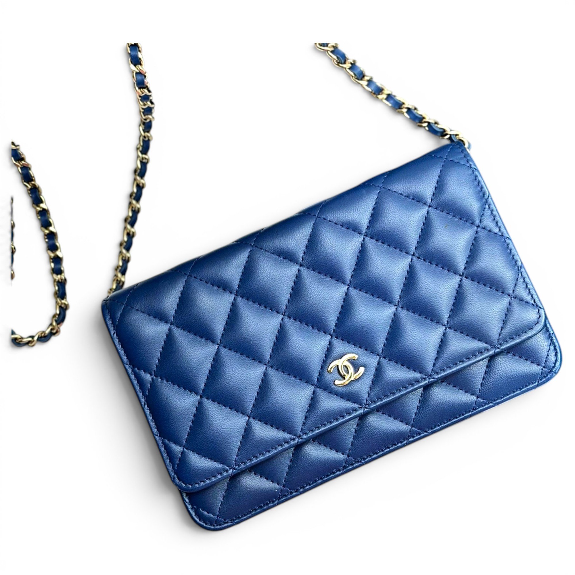 Wallet On Chain Timeless/Classique leather crossbody bag
