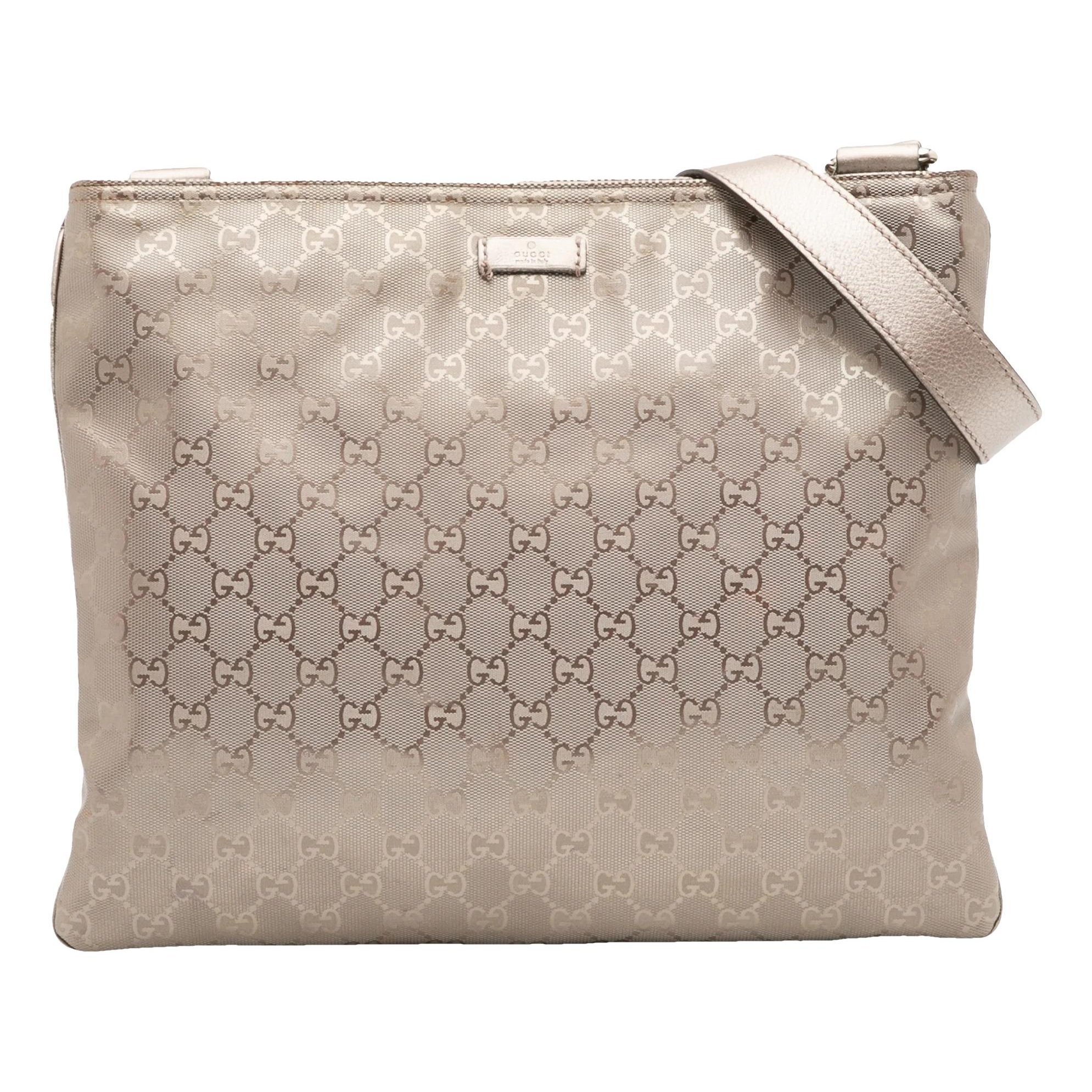 Crossbody bag