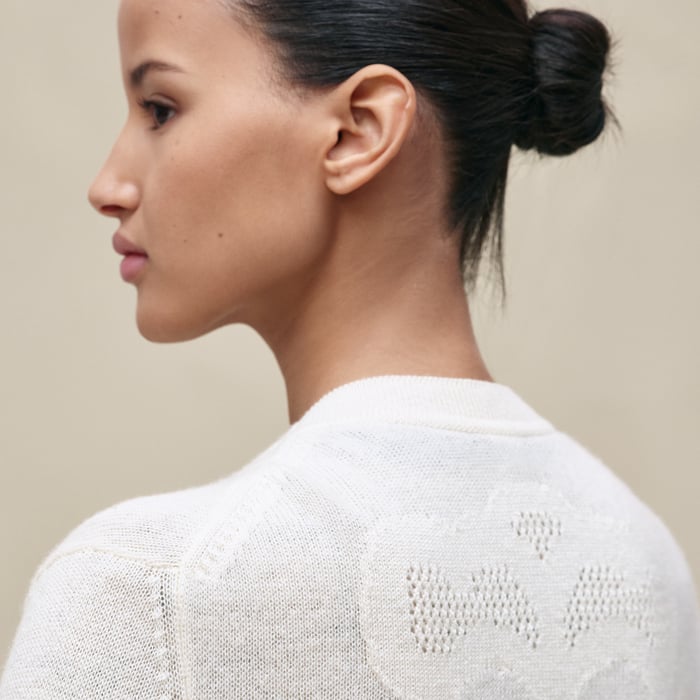 Blanc Naturel "l'Enseigne Du Sellier" Buttoned Cashmere Cardigan