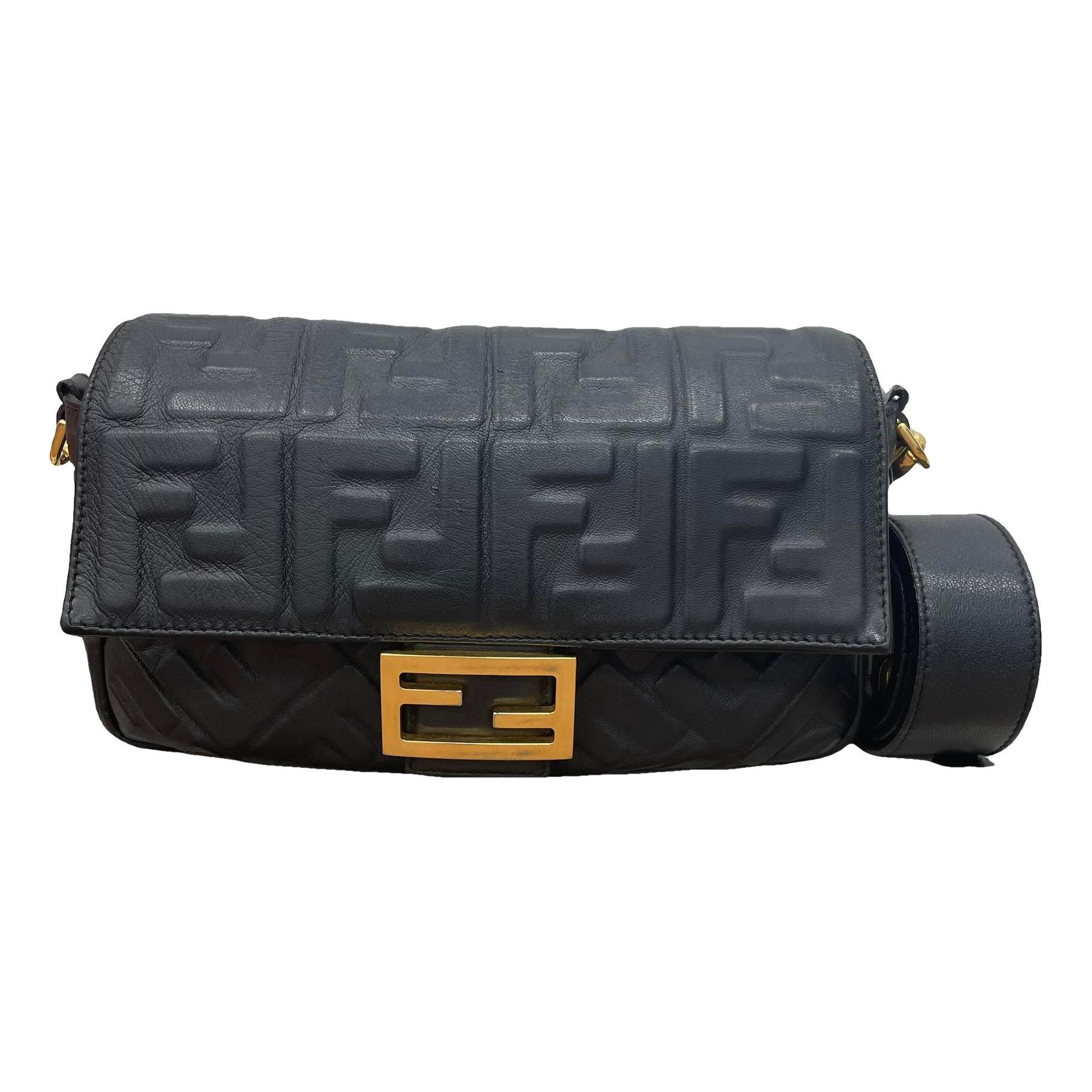 Baguette leather handbag