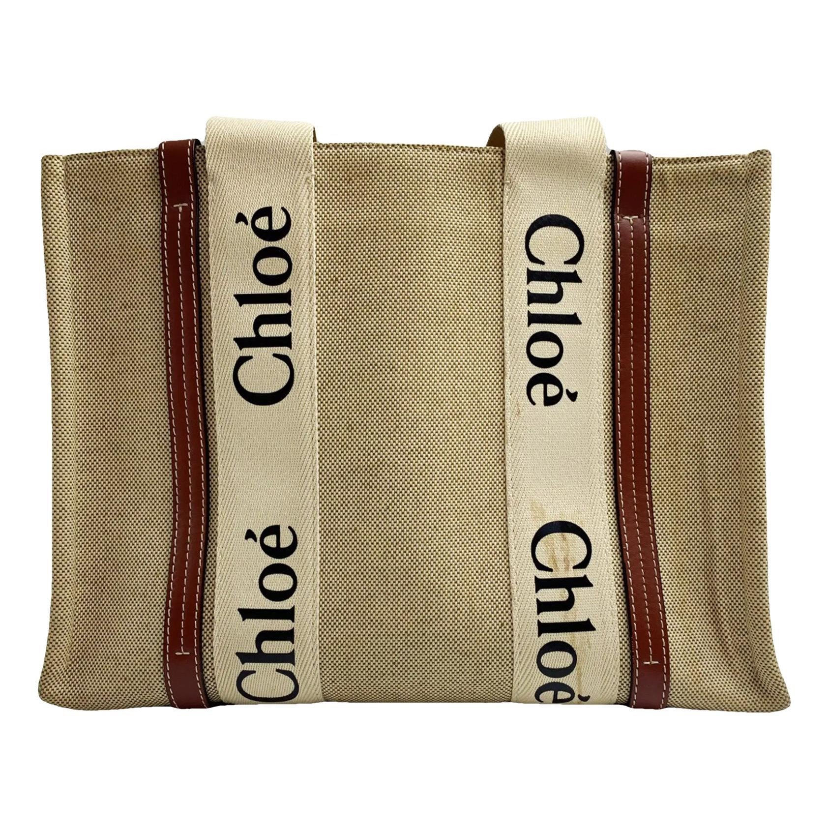 Woody cloth handbag