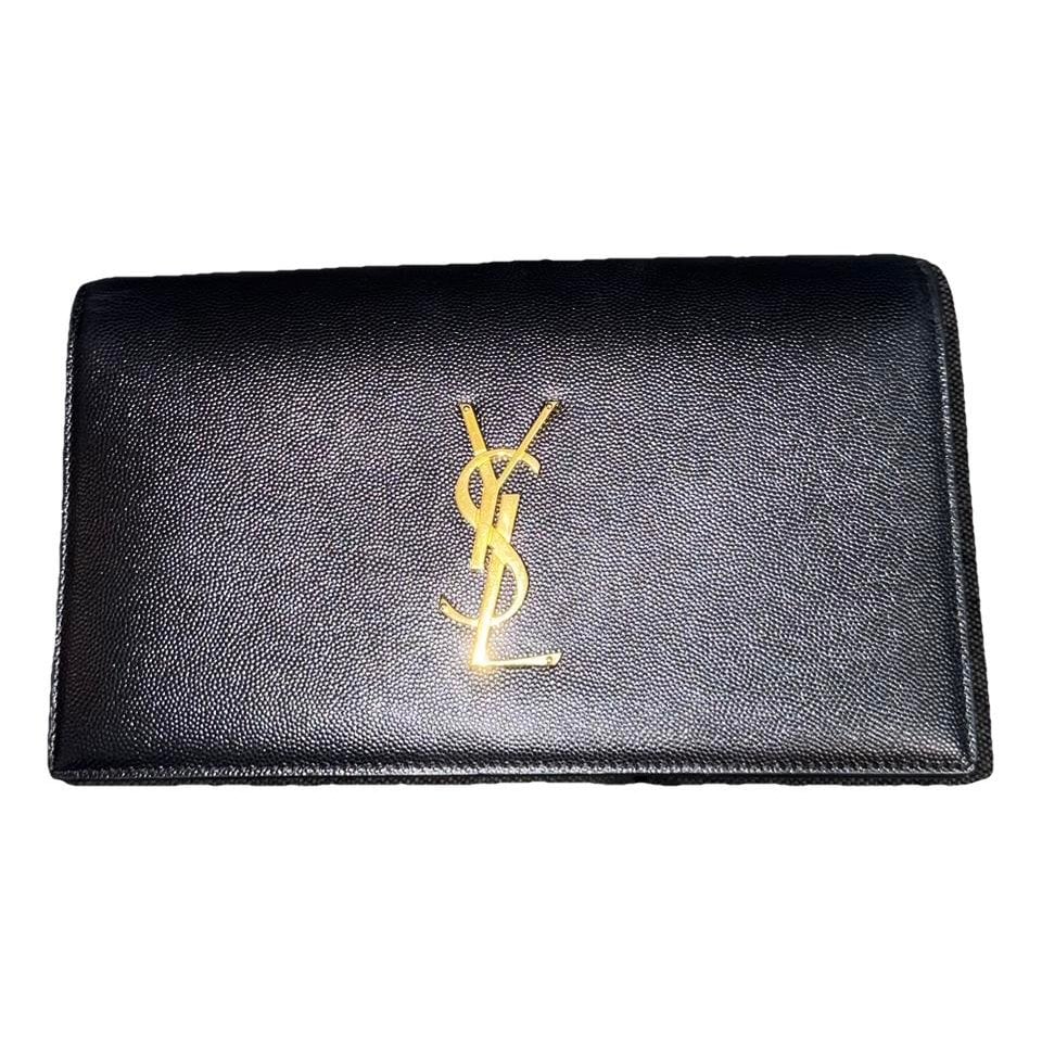 Leather clutch bag
