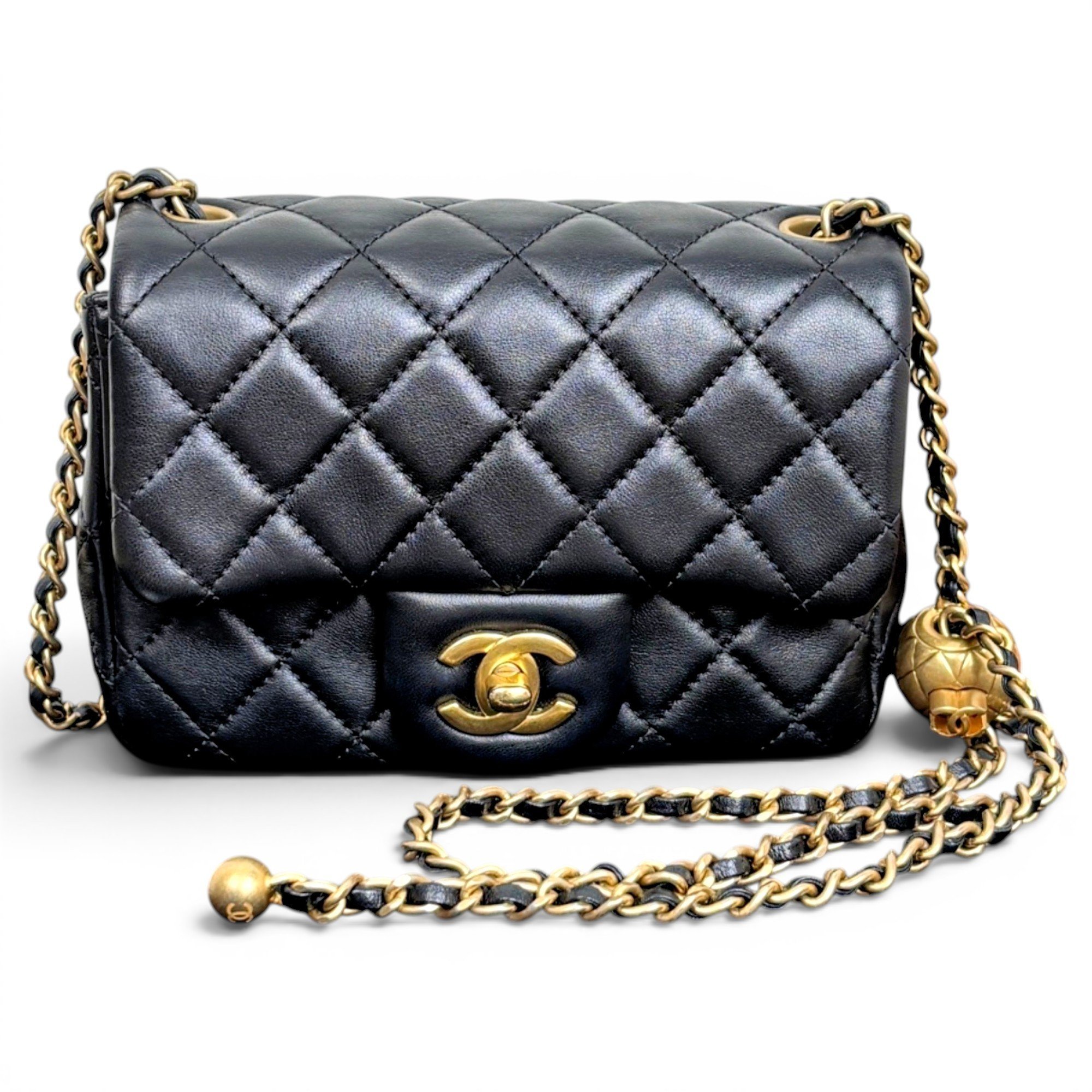 Timeless/Classique leather crossbody bag