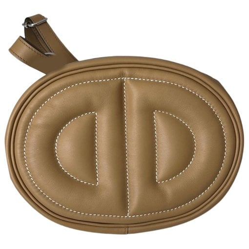 In-The-Loop leather crossbody bag