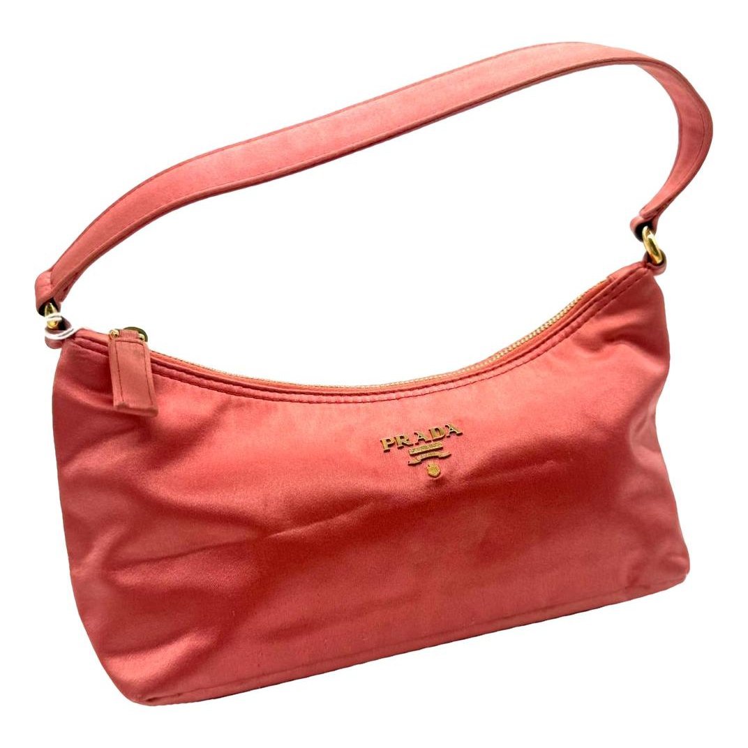 Re-Edition 2002 handbag