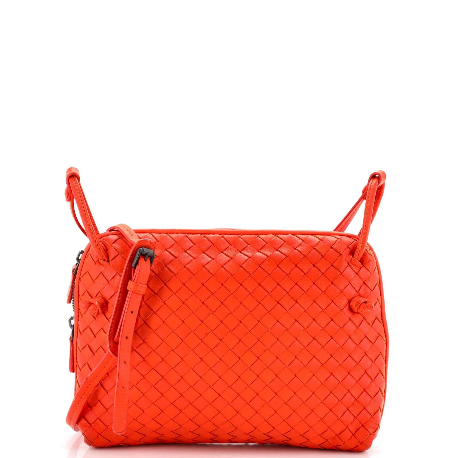 Leather crossbody bag