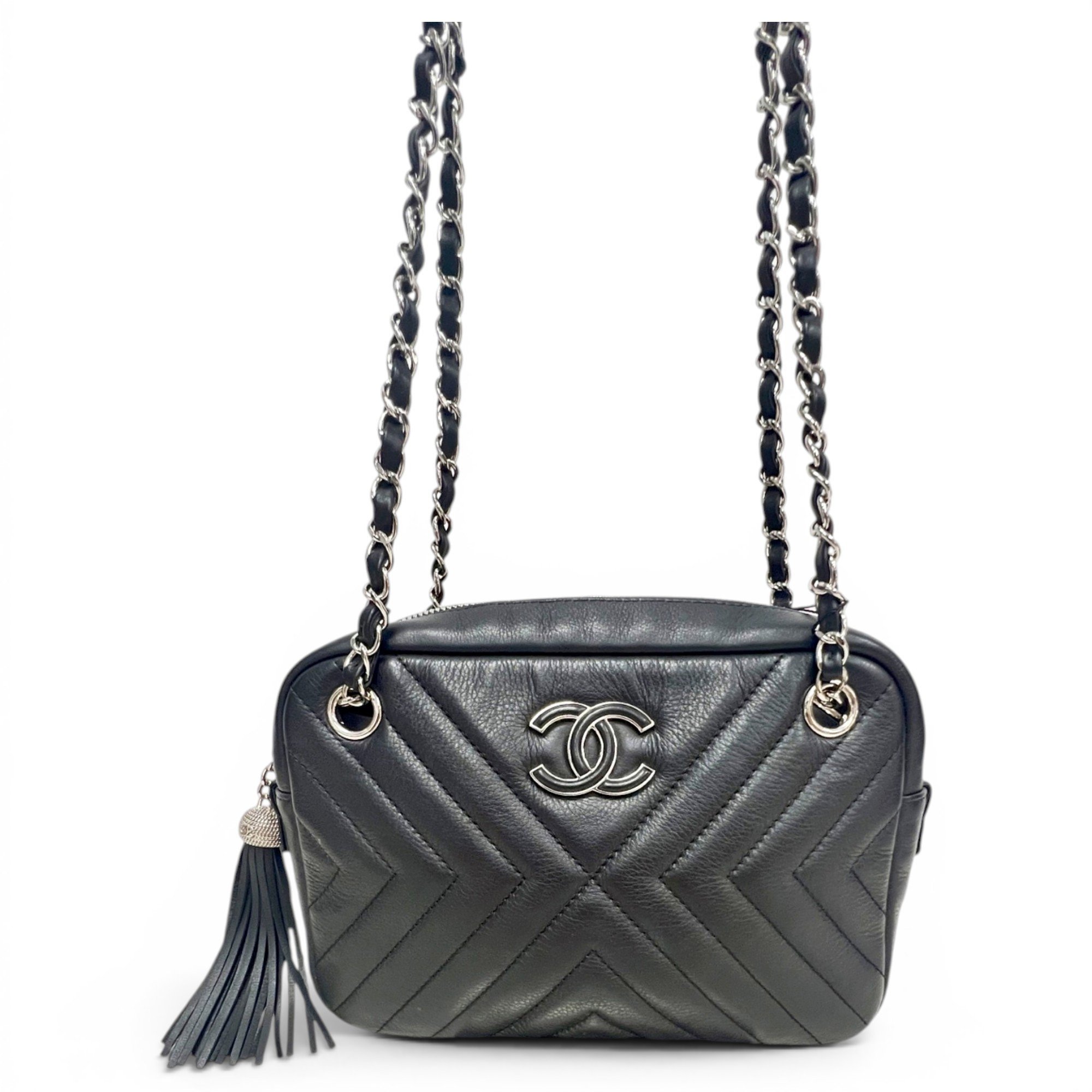 Timeless/Classique leather crossbody bag