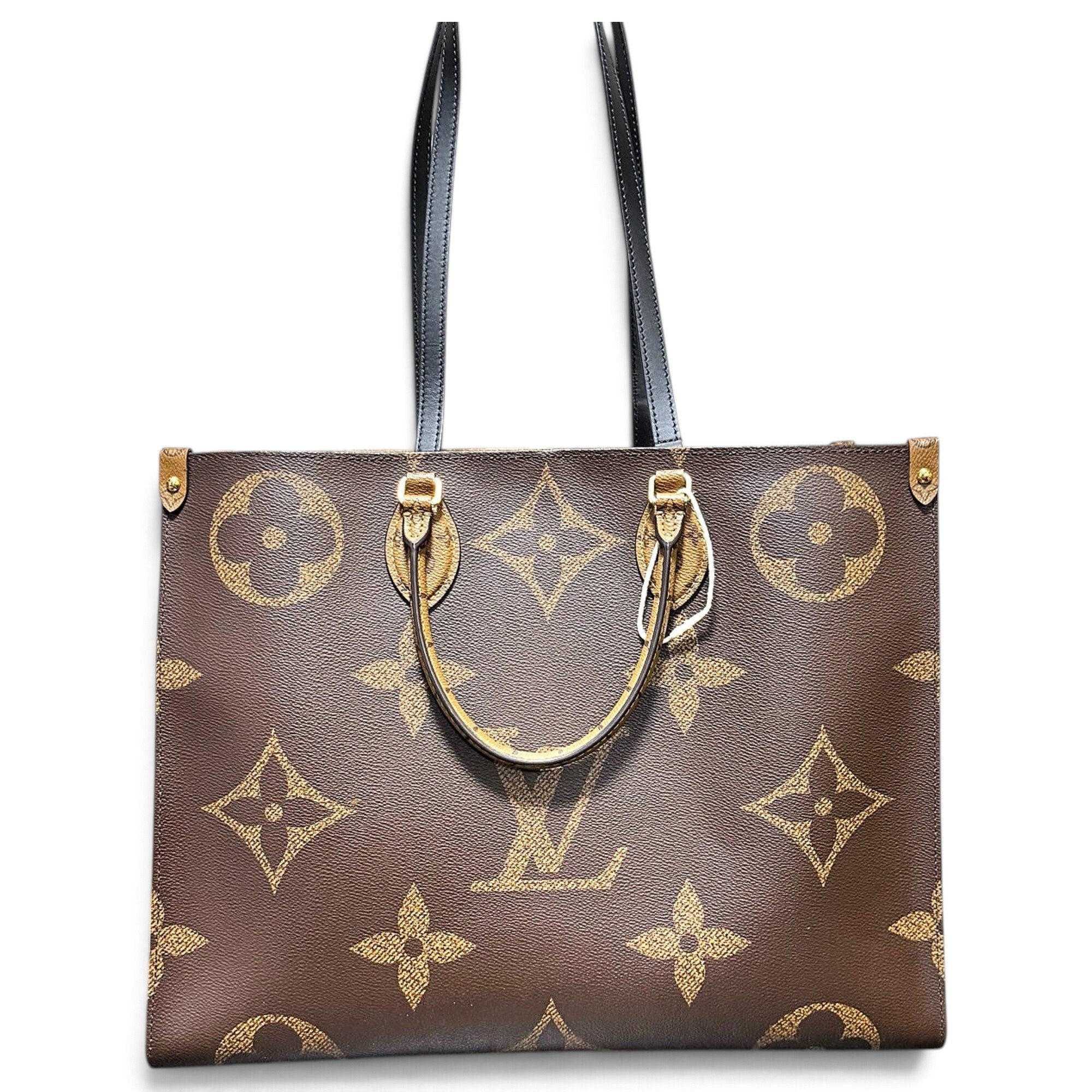 Onthego leather handbag