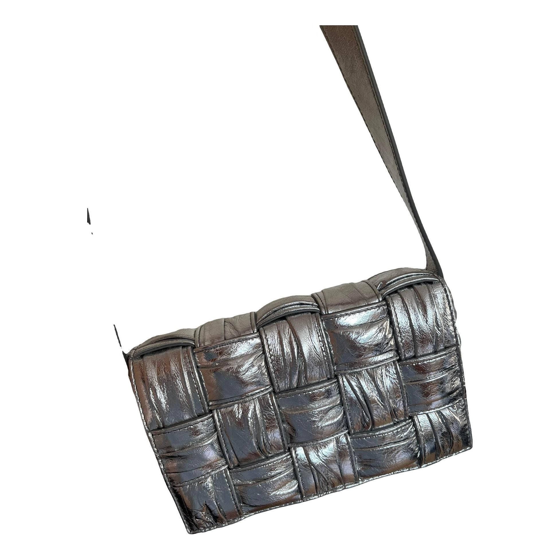 Cassette leather crossbody bag