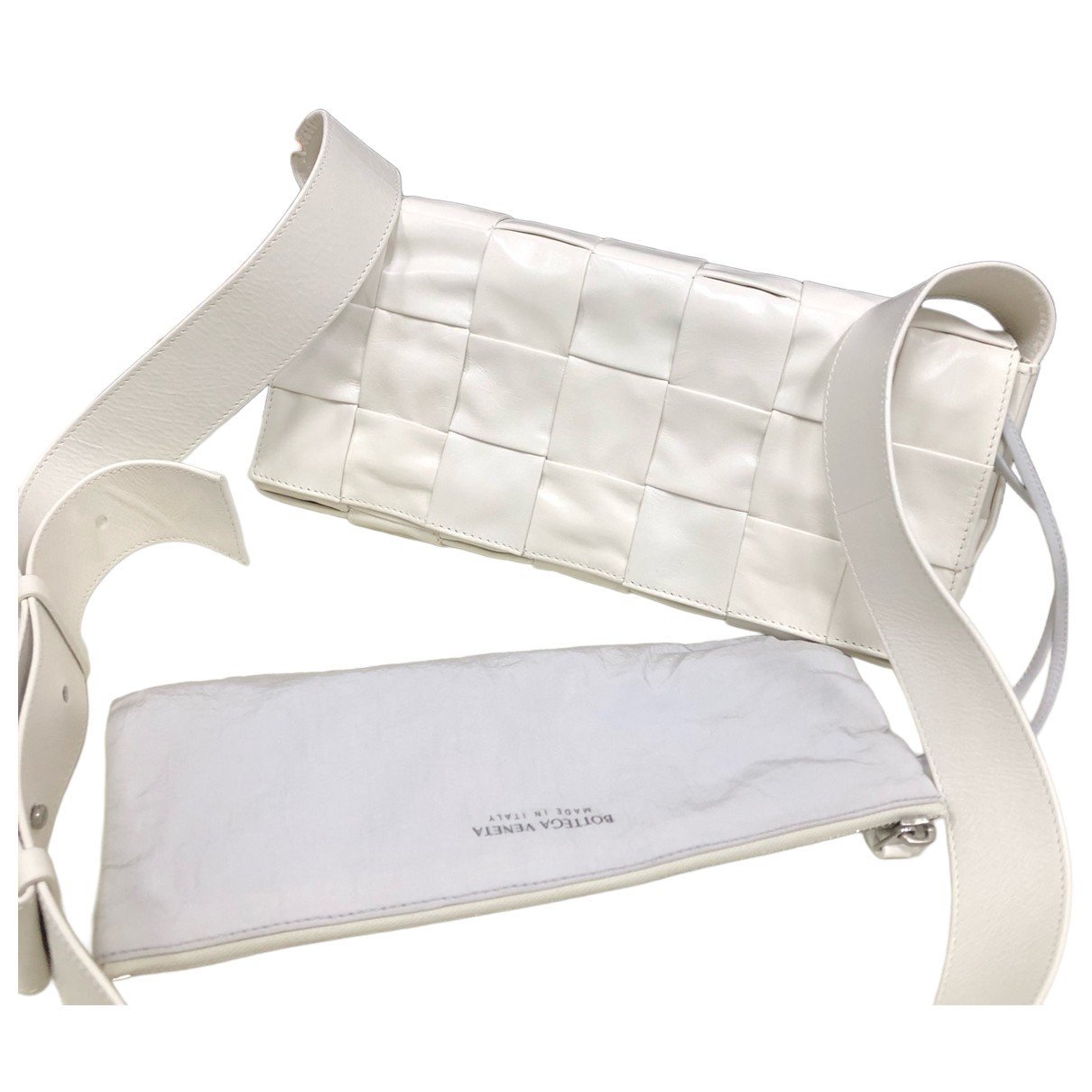 Cassette leather handbag