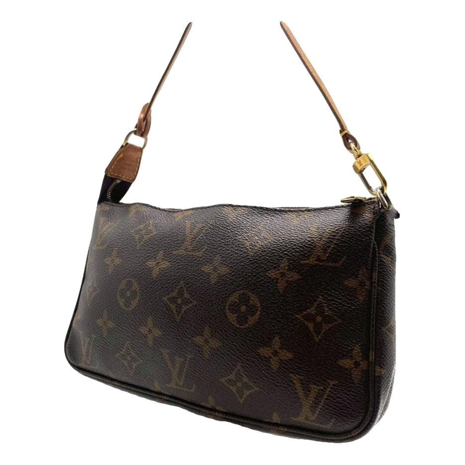 Pochette Accessoire leather handbag