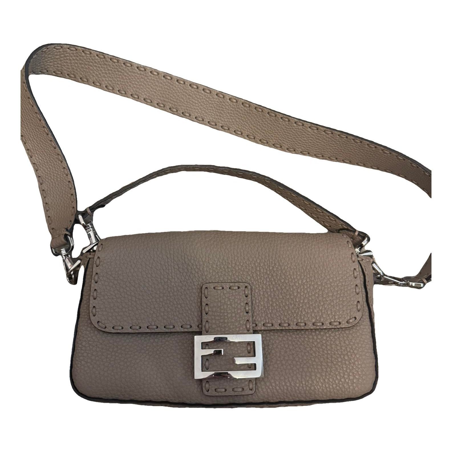 Baguette leather handbag