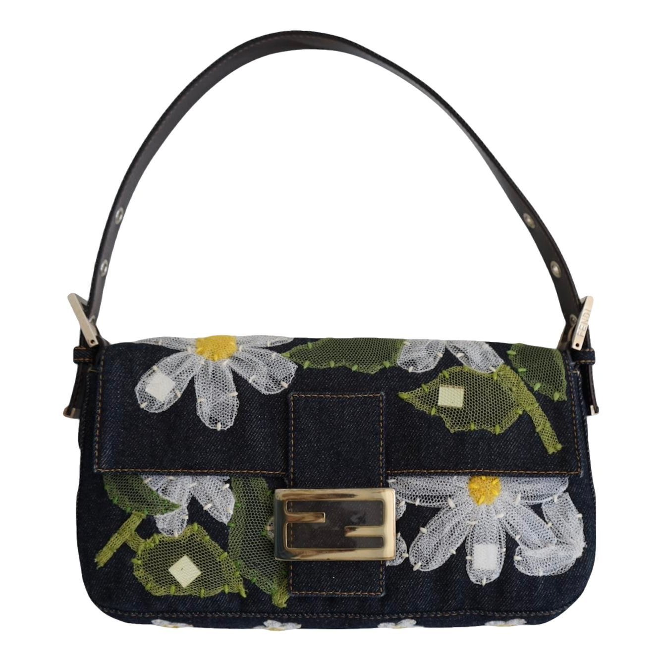 Baguette handbag