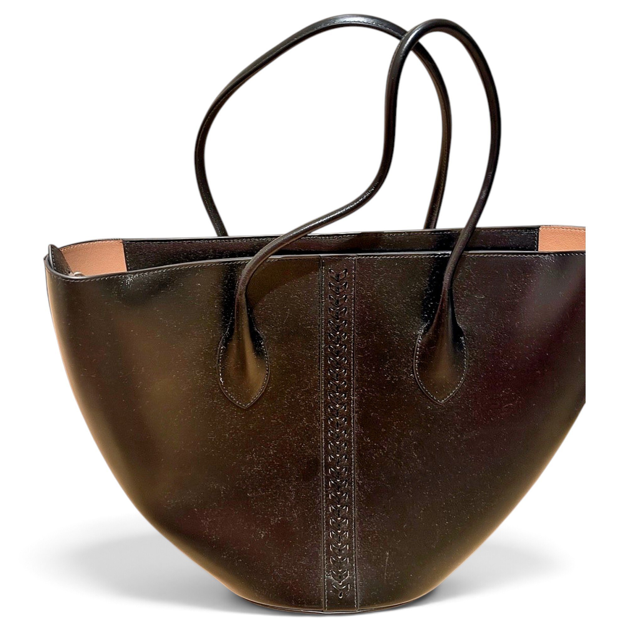 Leather tote