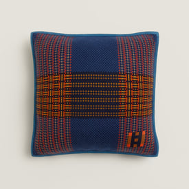 Bordage pillow