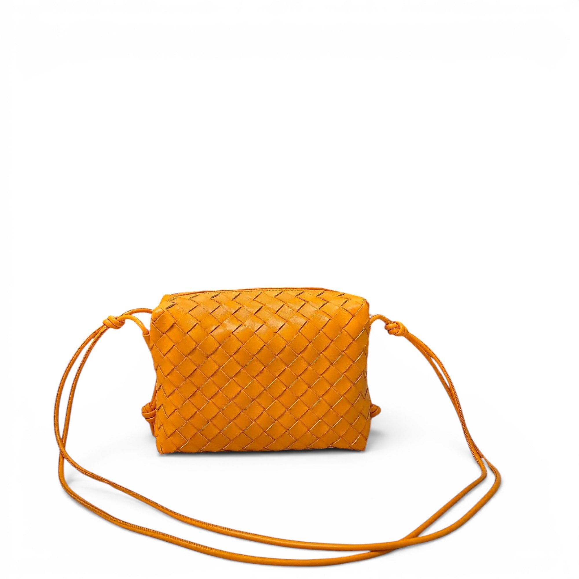 Loop leather handbag