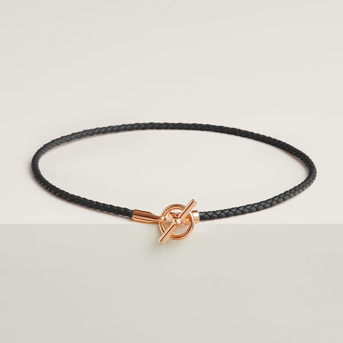 Noir Glenan Necklace