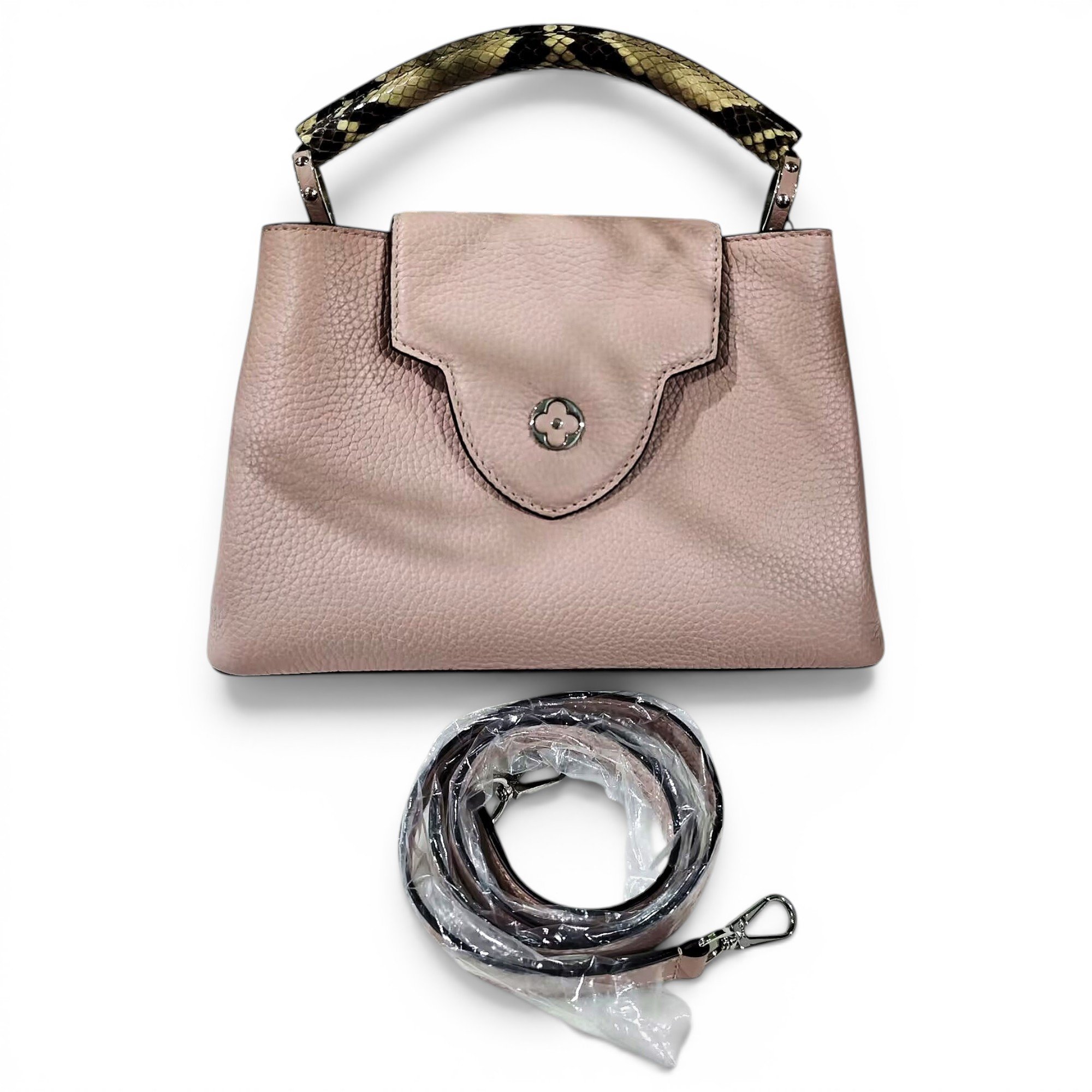 Capucines leather handbag