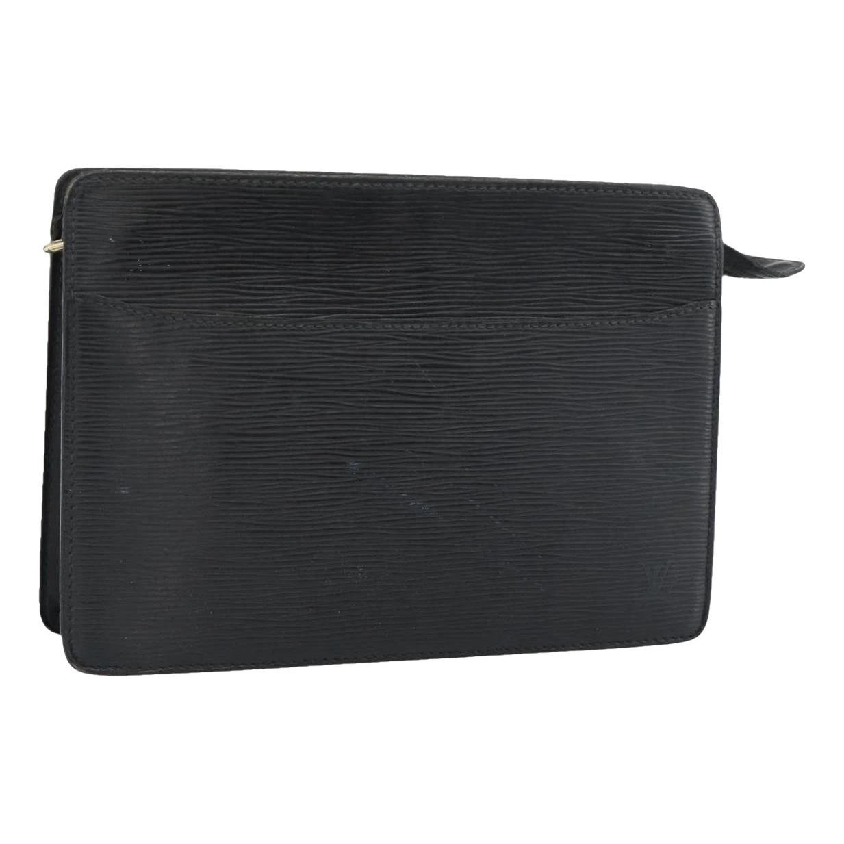 Leather clutch bag
