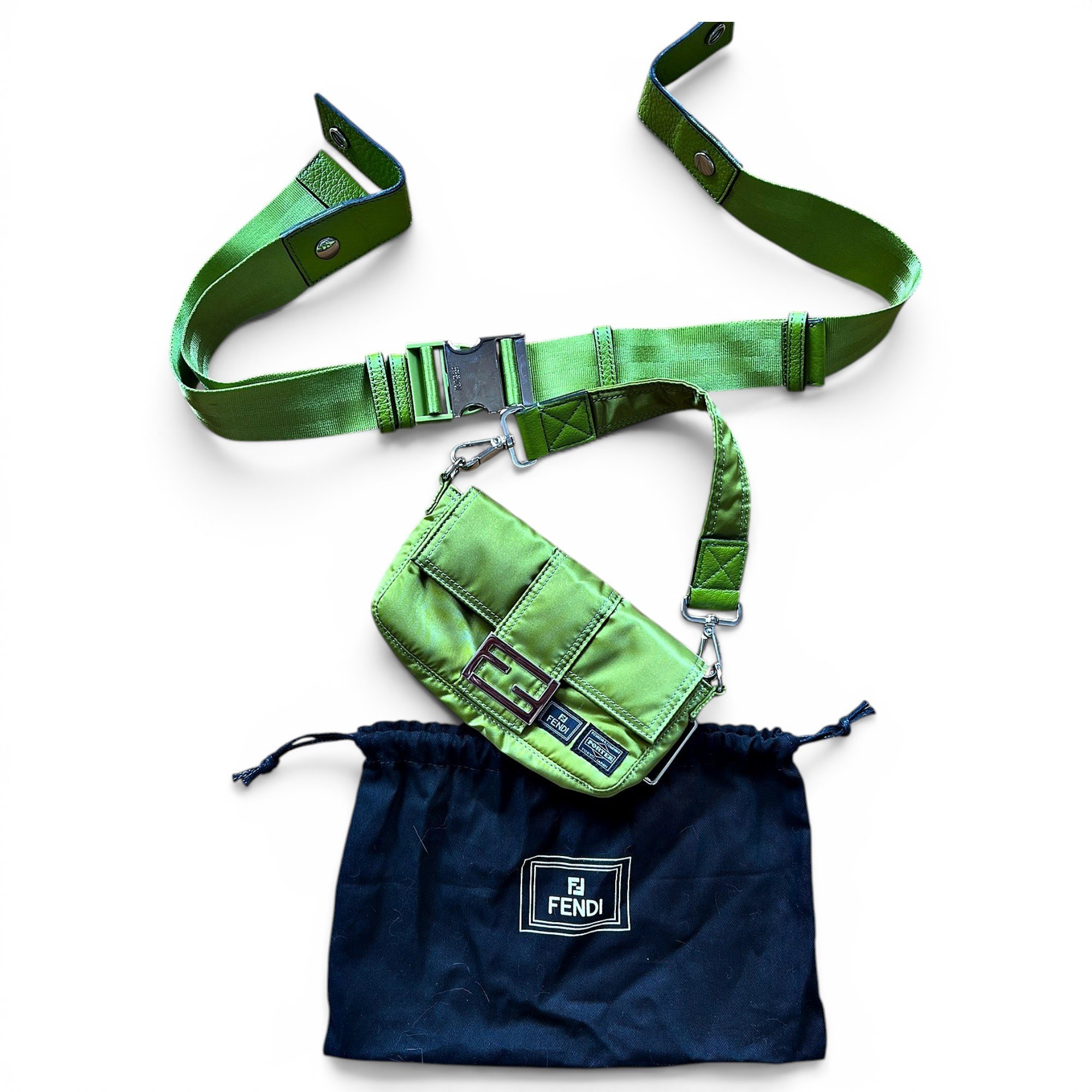 Baguette handbag