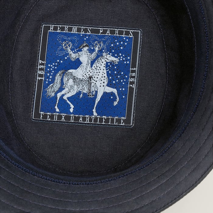 Fred H Cut Bucket Hat