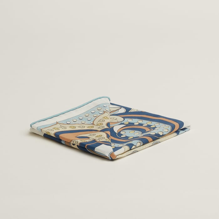 Lumineuse Hermès Electrique Handkerchief